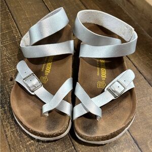 Birkenstock Yara Habana Oiled Leather Sandals, Silver, Women’s Size 36